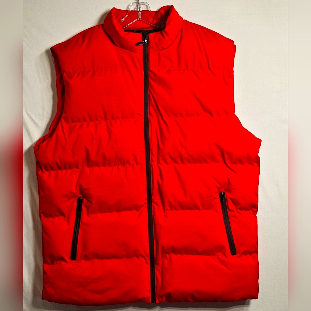 New without tags. Beautiful red hot vest XXXL